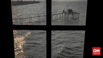 Lebih dari Sekadar Foto: Mengungkap Kisah di Balik Hilangnya Cemarajaya Karawang Ditelan Abrasi