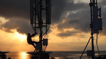 Masa Depan Digital Indonesia Ada di Tangan Anda: Menjelajahi Ambisi 5G XLSmart Hingga 2026